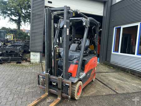 Sähkö - 4 pyör 2017  Linde E16PH (6)