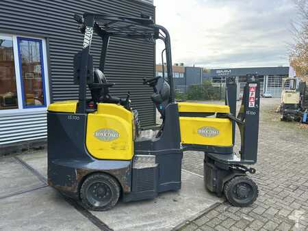 Articulated Trucks / VNA 2015  Aisle Master 20WHE (2)