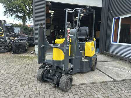 Articulated Trucks / VNA 2015  Aisle Master 20WHE (7)