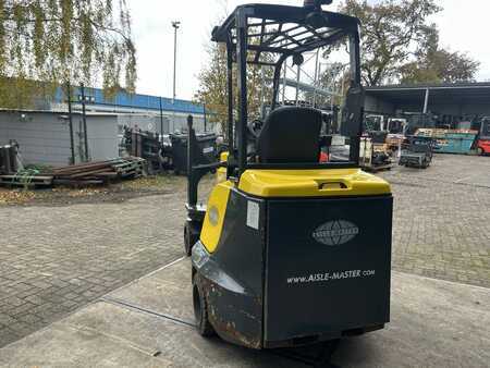 Articulated Trucks / VNA 2015  Aisle Master 20WHE (5)
