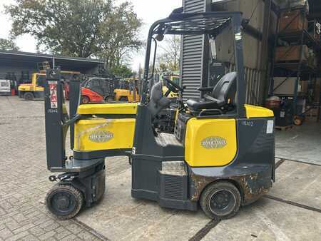 Articulated Trucks / VNA 2015  Aisle Master 20WHE (6)