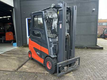 Sähkö - 4 pyör 2017  Linde E25H-01/600 (1)