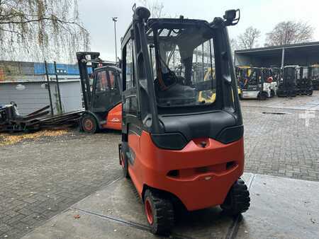 Sähkö - 4 pyör 2017  Linde E25H-01/600 (4)