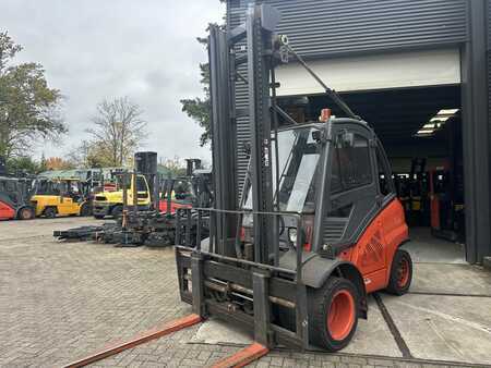Diesel Forklifts 2013  Linde H40D-02 (5)