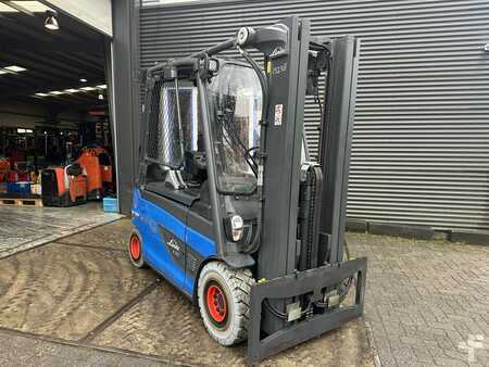 Sähkö - 4 pyör 2019  Linde E30L-01 (1)