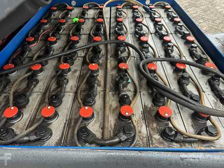 Sähkö - 4 pyör 2019  Linde E30L-01 (10)