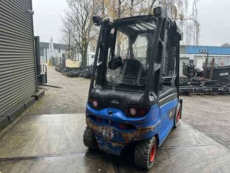 Sähkö - 4 pyör 2019  Linde E30L-01 (3)