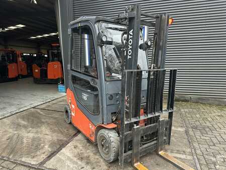 Electric - 4 wheels 2019  Toyota 8FBM16T (1)