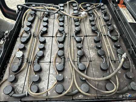 Electric - 4 wheels 2019  Toyota 8FBM16T (9)