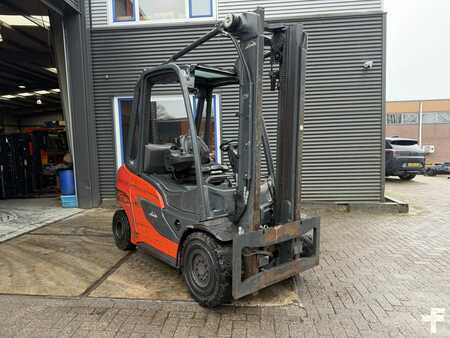 Diesel gaffeltruck 2020  Linde H30D-01 (1)