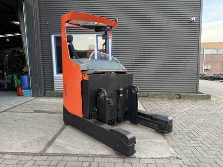 Skyvemast 2019  Toyota RRE250H (1)