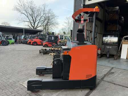 Skyvemast 2019  Toyota RRE250H (6)