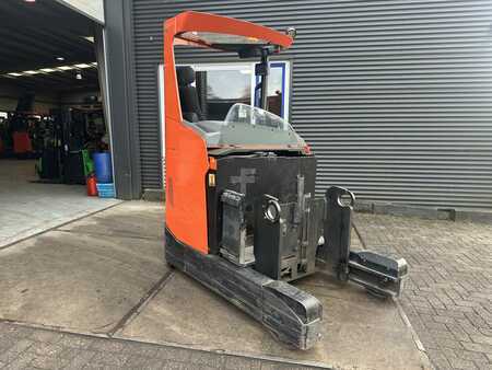 Schubmaststapler 2019  Toyota RRE200H (1)