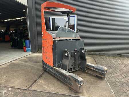 Schubmaststapler 2019  Toyota RRE200H (1)