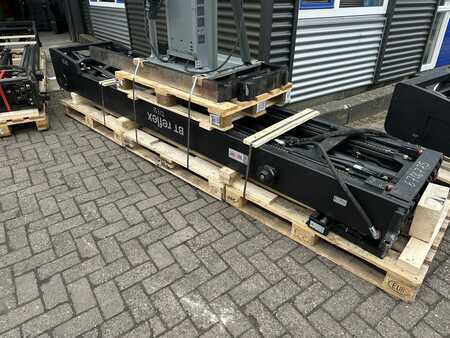 Schubmaststapler 2019  Toyota RRE200HC (10)