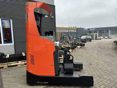 Schubmaststapler 2019  Toyota RRE200HC (2)