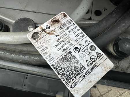 Schubmaststapler 2019  Toyota RRE200HC (9)