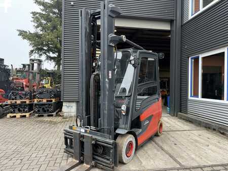 Chariots électriques à 4 roues 2016  Linde E25HL-01/600 (5)