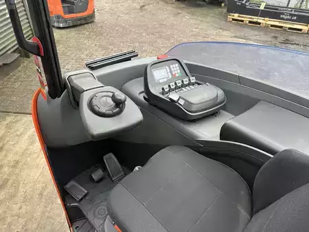 Skjutstativtruck 2018  Toyota RRE200H (6)