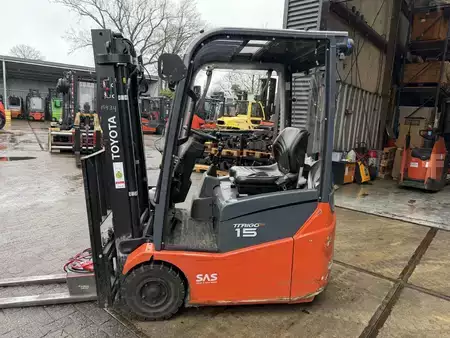 Elektro 3 Rad 2014  Toyota 7FBEST15 (5)