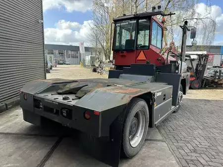Terminaltraktor 2015  Kalmar TRL618i (3)