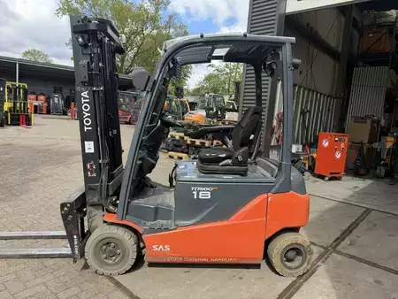4-wiel elektrische heftrucks 2020  Toyota 8FBM18T (5)