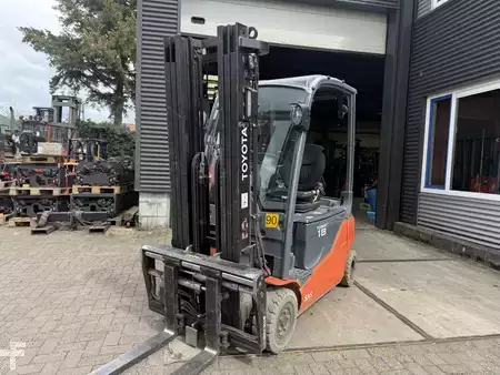 4-wiel elektrische heftrucks 2020  Toyota 8FBM18T (6)