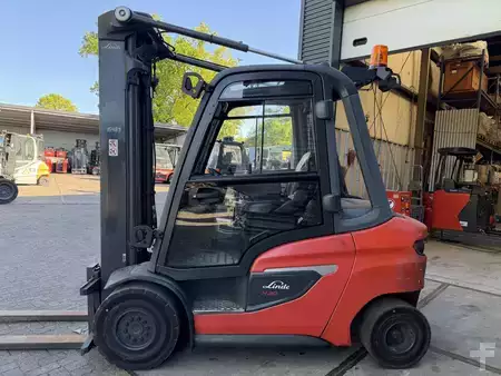 Diesel heftrucks 2020  Linde H30D-01 (5)