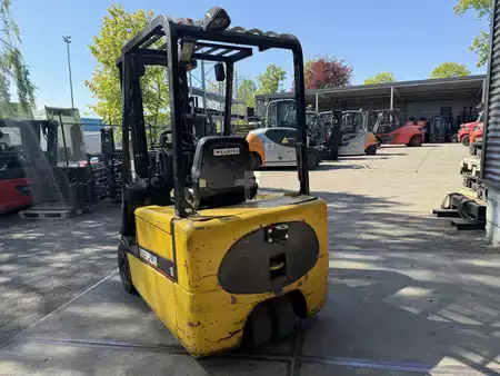 3-wiel elektrische heftrucks 2001  CAT Lift Trucks EP18KT (4)