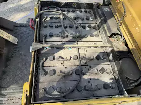 3-wiel elektrische heftrucks 2001  CAT Lift Trucks EP18KT (9)