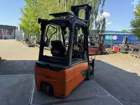 Carrelli elettrici 3 ruote 2017  Linde E20L-02 (3)