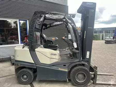 Empilhador a gás 2020  Crown C-51050-25 (2)