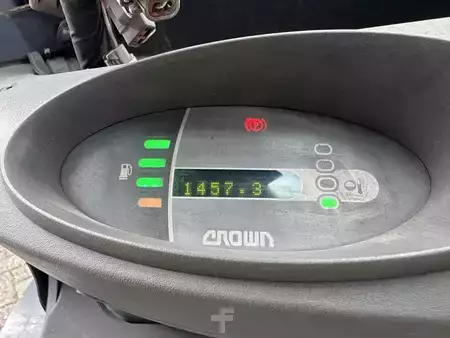 Empilhador a gás 2020  Crown C-51050-25 (7)