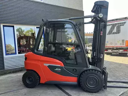 Diesel heftrucks 2023  Linde H30D-01 (2)