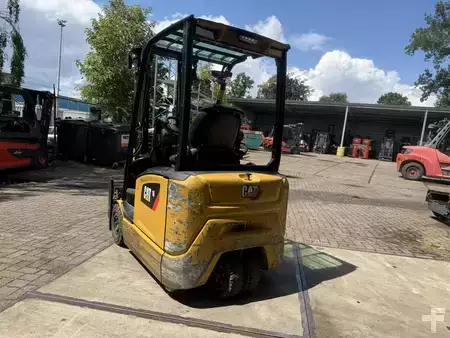 Sähkö - 3 pyör 2020  CAT Lift Trucks EP16ANT (4)