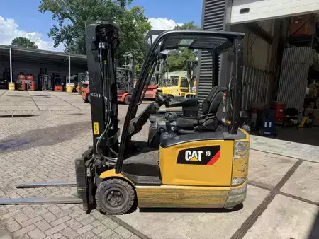 Sähkö - 3 pyör 2020  CAT Lift Trucks EP16ANT (5)