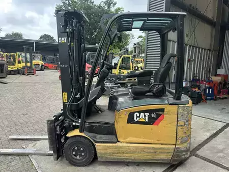 Elektro tříkolové VZV 2020  CAT Lift Trucks EP16ANT (4)