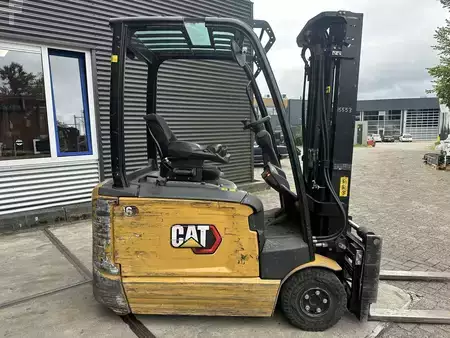 Elektro tříkolové VZV 2020  CAT Lift Trucks EP16ANT (2)