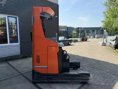 Skjutstativtruck 2017  Toyota RRE180HE (2)