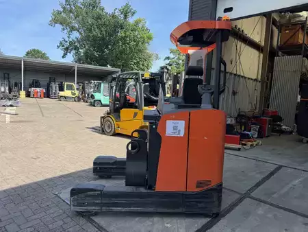 Skjutstativtruck 2017  Toyota RRE180HE (6)