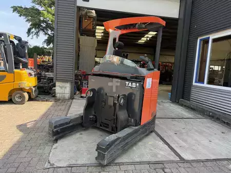Skjutstativtruck 2017  Toyota RRE180HE (7)