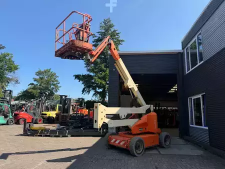 Annet 2012  JLG M450AJ (5)