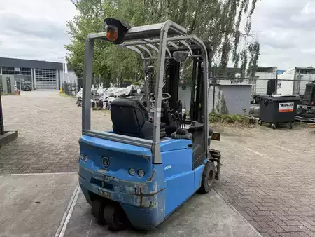 3-wiel elektrische heftrucks 2019  Cesab B318 (3)