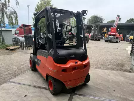Elektrisk- 4 hjul 2021  Linde E35L-01 (4)