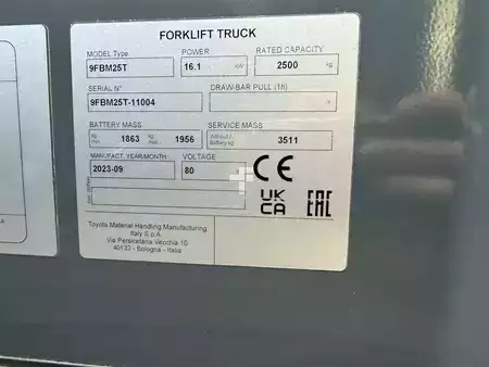Elektromos 4 kerekű 2023  Toyota 9FBM25T (8)