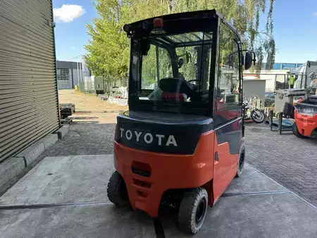 Elektromos 4 kerekű 2023  Toyota 9FBM25T (3)