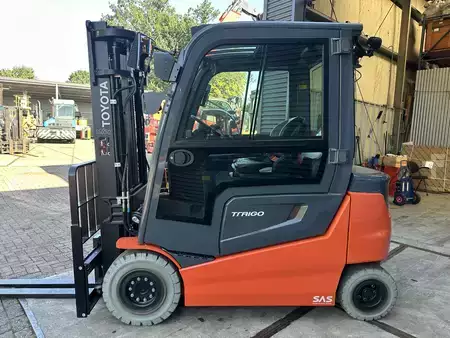 Elektromos 4 kerekű 2023  Toyota 9FBM25T (4)