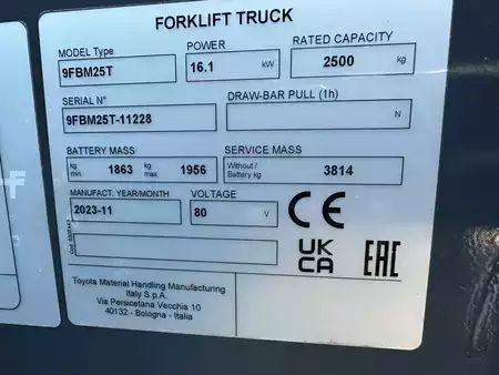 Elektromos 4 kerekű 2023  Toyota 9FBM25T (8)