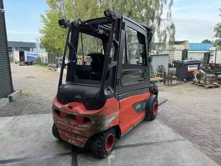 Electric - 4 wheels 2019  Linde E35L-01 (3)