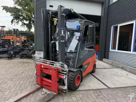 Electric - 4 wheels 2019  Linde E35L-01 (6)